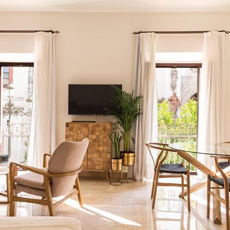 Puerta Catedral Apartments Севиля Екстериор снимка