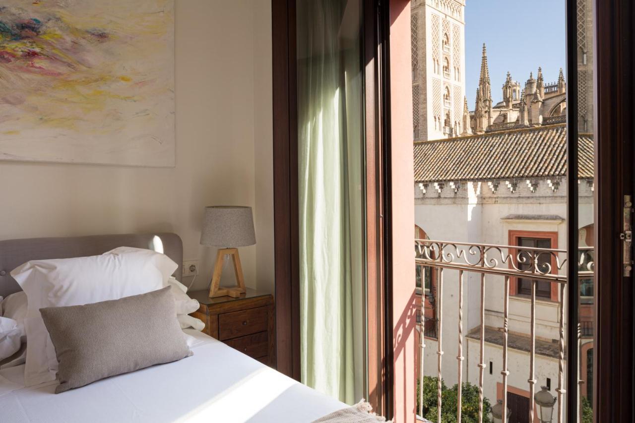 Puerta Catedral Apartments Севиля Екстериор снимка