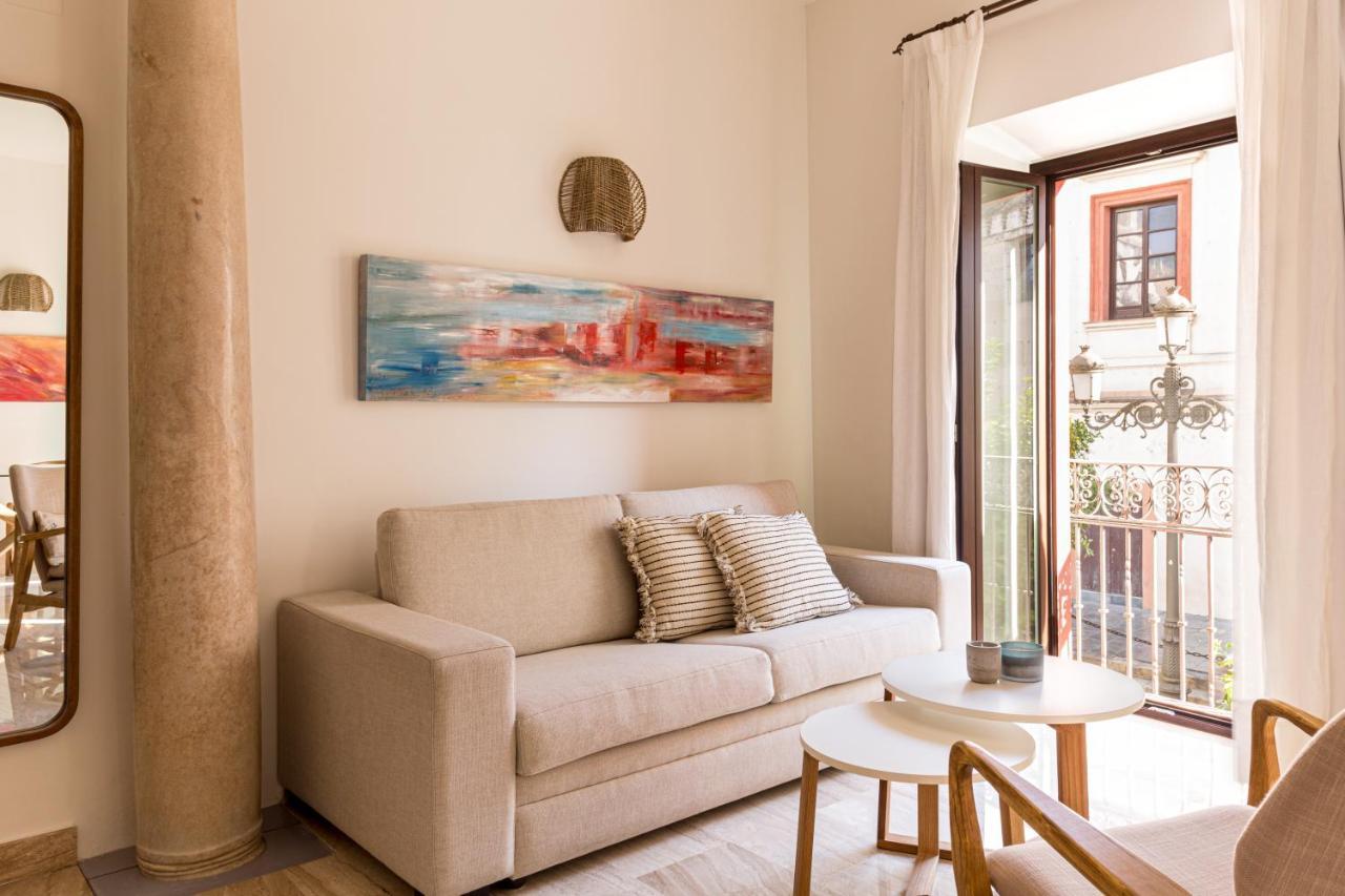 Puerta Catedral Apartments Севиля Екстериор снимка