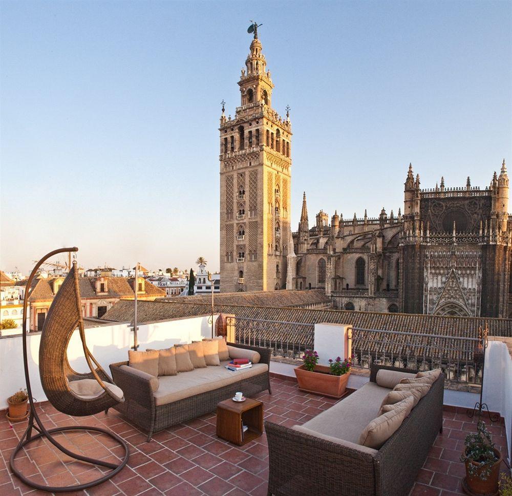 Puerta Catedral Apartments Севиля Екстериор снимка